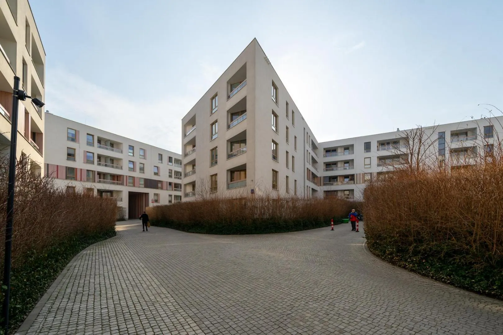 Wola Apartment - Parking And Balcony - By Rentujemy Warszawa